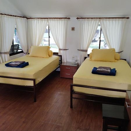 Gosongtelaga Mb Camp Singkil酒店 外观 照片