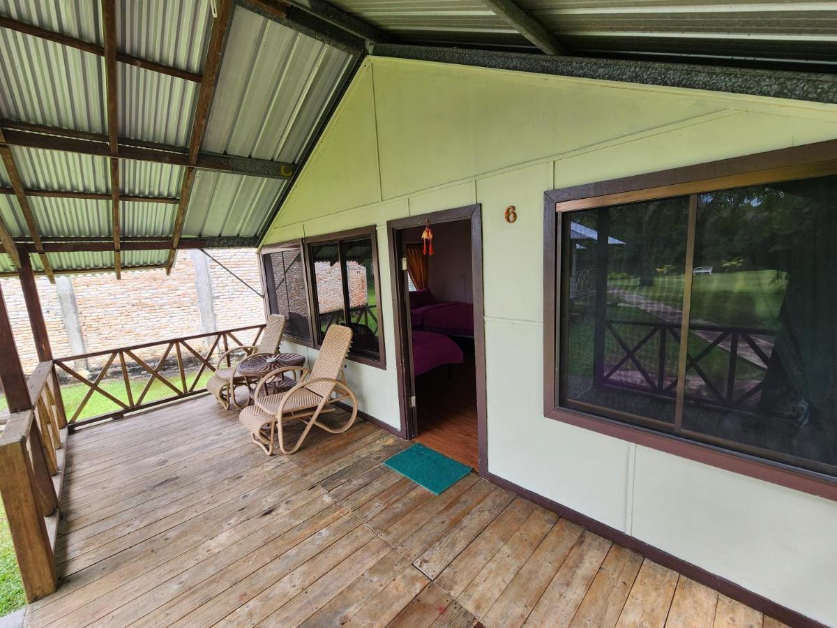 Gosongtelaga Mb Camp Singkil酒店 外观 照片