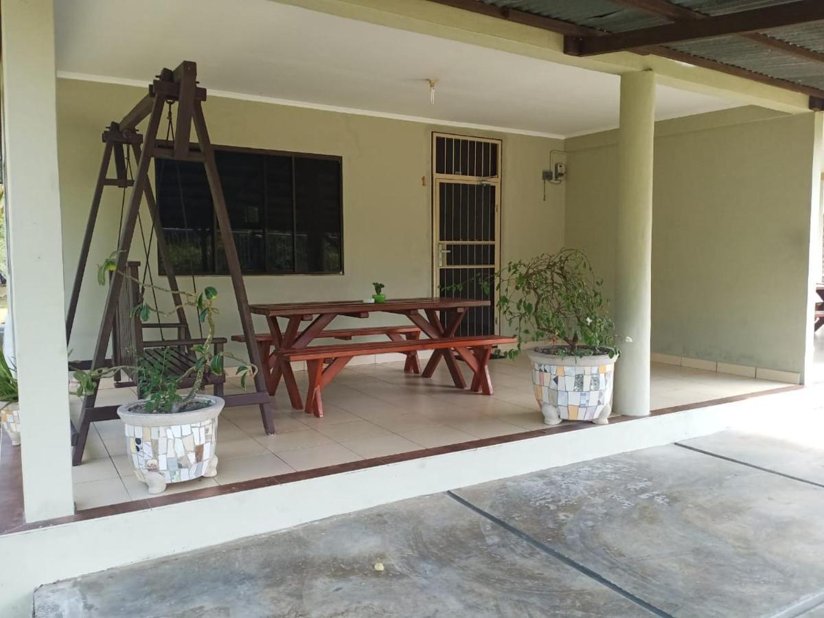 Gosongtelaga Mb Camp Singkil酒店 外观 照片
