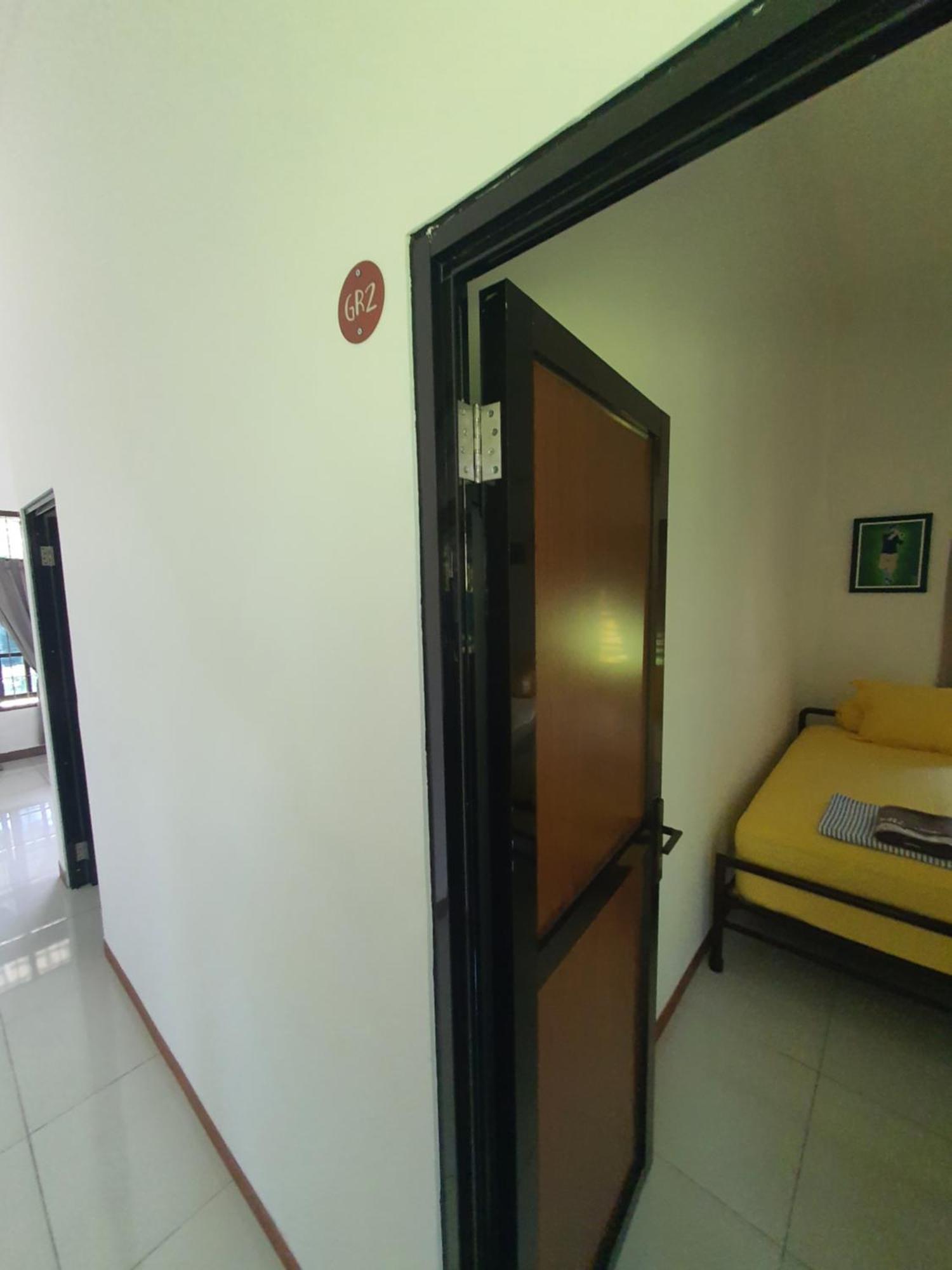 Gosongtelaga Mb Camp Singkil酒店 外观 照片