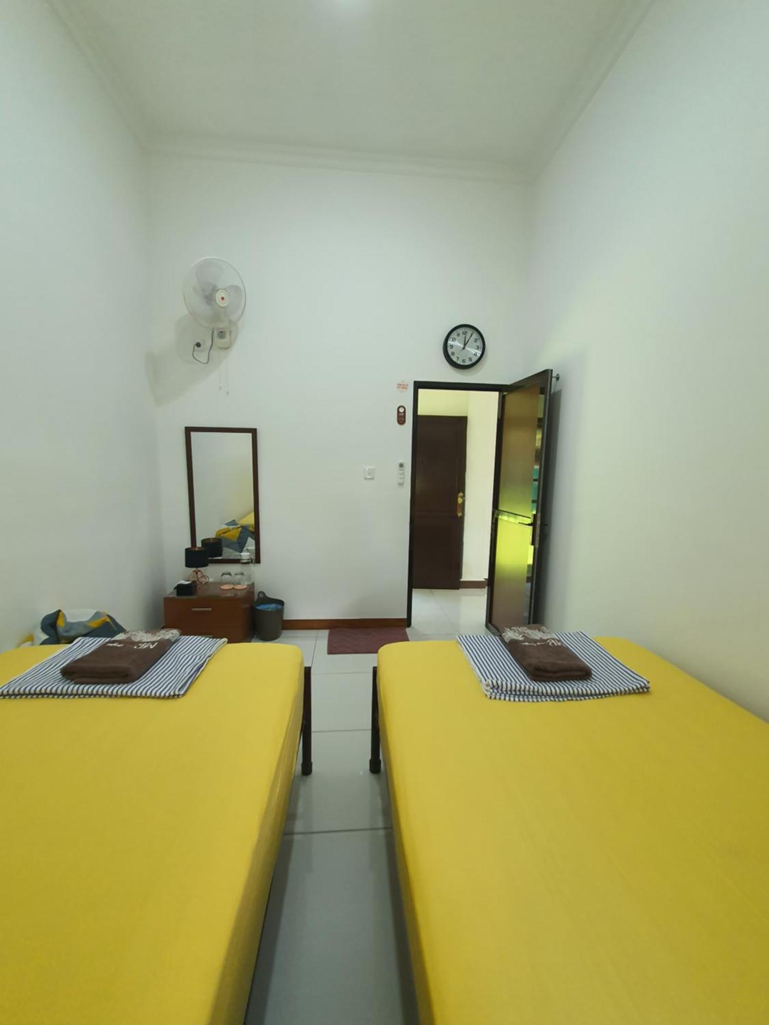 Gosongtelaga Mb Camp Singkil酒店 外观 照片