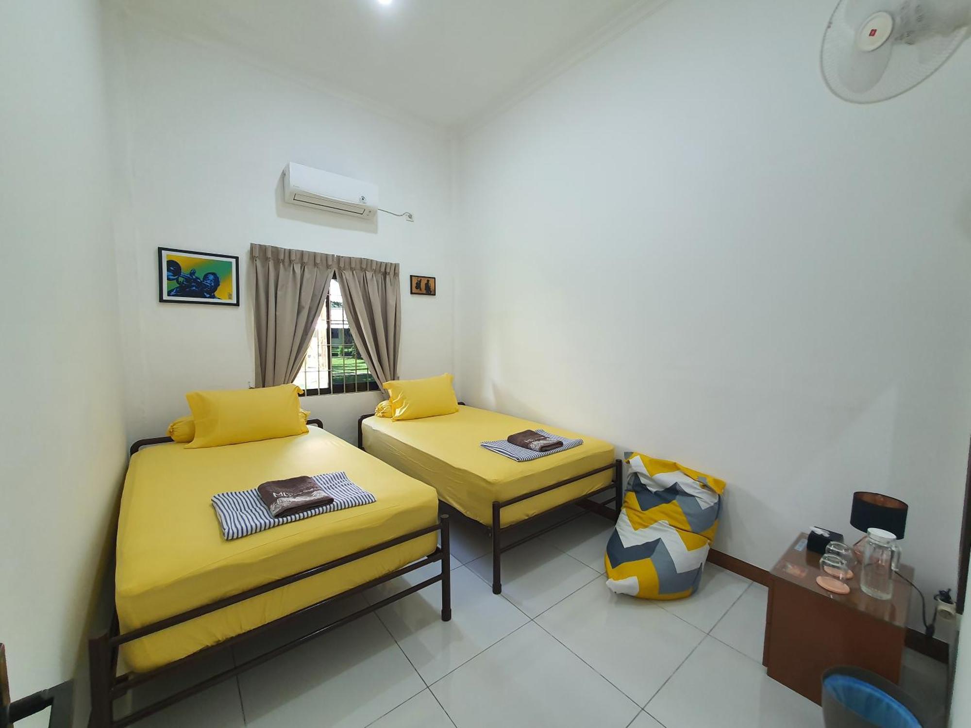 Gosongtelaga Mb Camp Singkil酒店 外观 照片