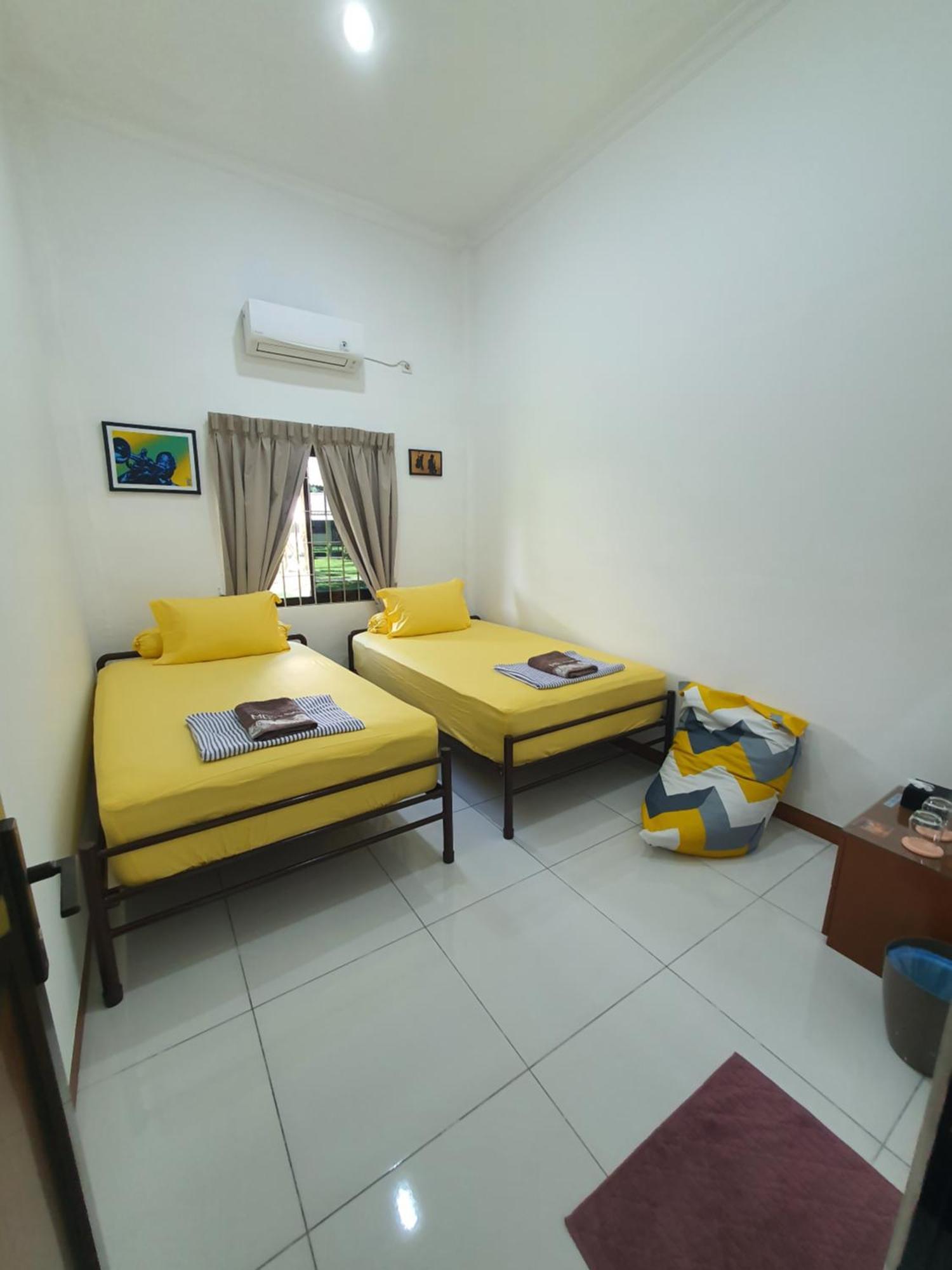 Gosongtelaga Mb Camp Singkil酒店 外观 照片