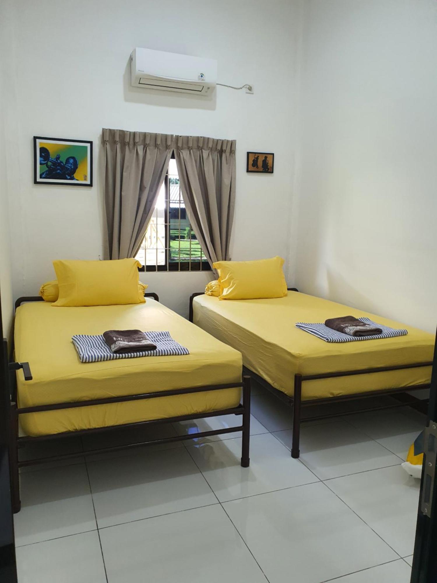 Gosongtelaga Mb Camp Singkil酒店 外观 照片